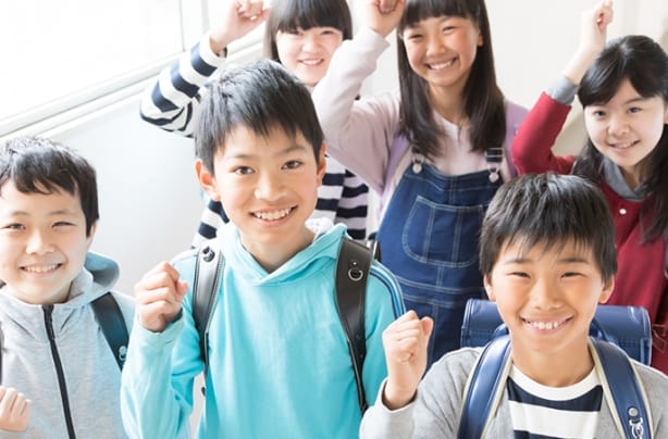 生き生きとした子どもの学校に行きたくなる理由